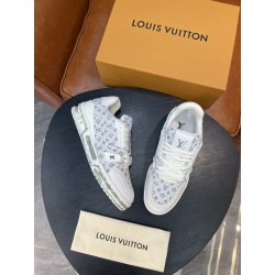 루이비통 Louis Vuitton 스니커즈