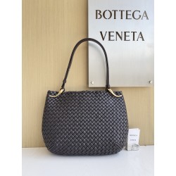 보테가베네타 Bottega Veneta Clicker 730969