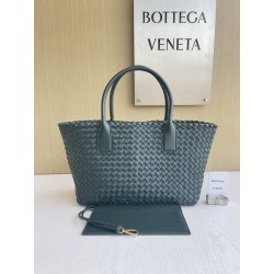 보테가베네타 Bottega Veneta Cabat 608810