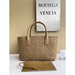 보테가베네타 Bottega Veneta Cabat 608810