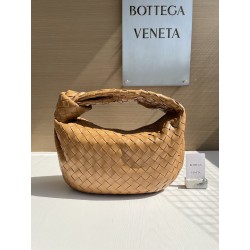 보테가베네타 Bottega Veneta Teen Jodie 탑 핸들백 690225