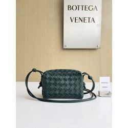 보테가 베네타 Bottega Veneta MINI Loop 723547