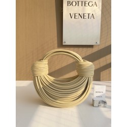 보테가베네타 Bottega Veneta 토트 백  680934