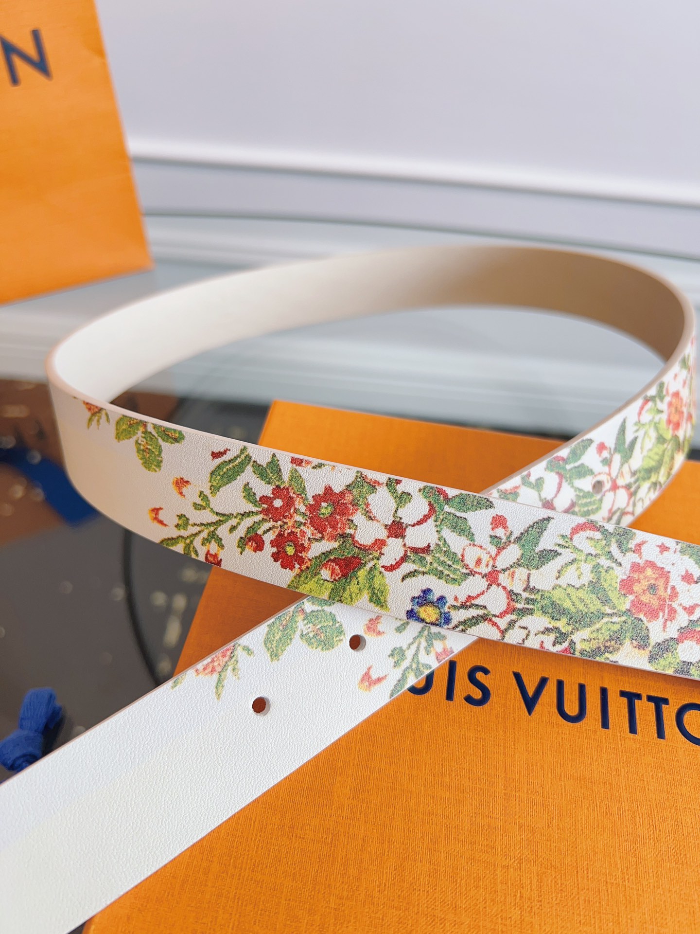 루이비통 Louis Vuitton 벨트 30mm