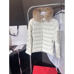 몽클레어 Moncler 패딩