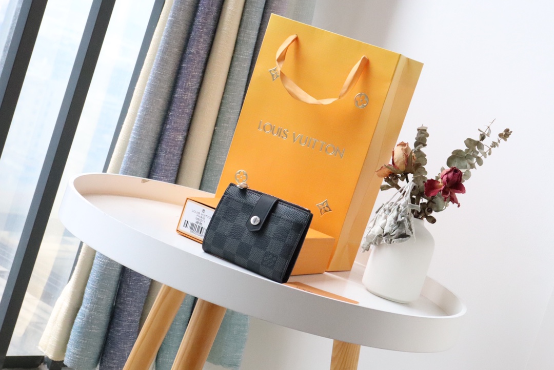 루이비통 Louis Vuitton M60451 지갑 11CM