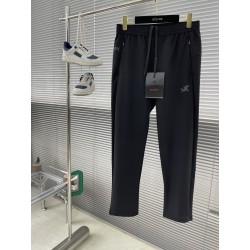 아크테릭스 ARC'TERYX 바지