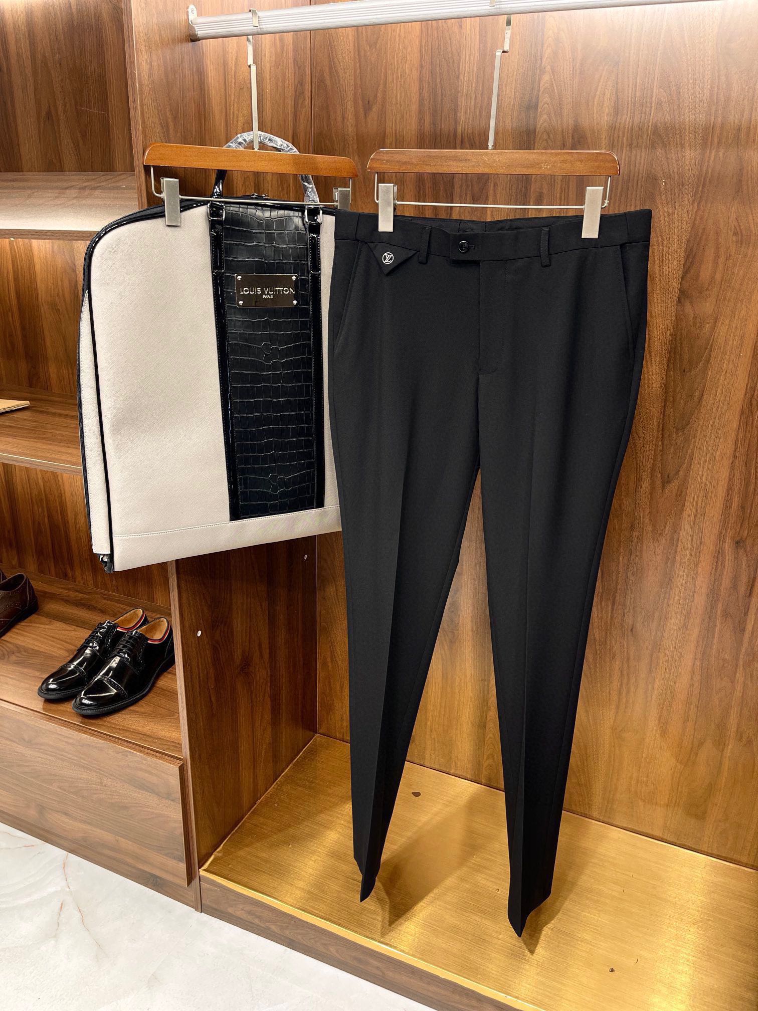 루이비통 Louis Vuitton 양복