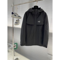 아크테릭스 ARC'TERYX 재킷