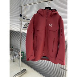 아크테릭스 ARC'TERYX 패딩 재킷