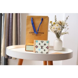 루이비통 Louis Vuitton M83334 지갑 11.5CM