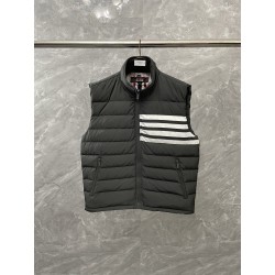 톰브라운 Thom Browne 조끼 패딩