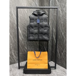 루이비통 Louis  Vuitton 조끼 패딩