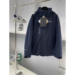 아크테릭스 ARC'TERYX 패딩 재킷