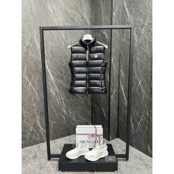 몽클레어 Moncler Ghany 패딩 조끼