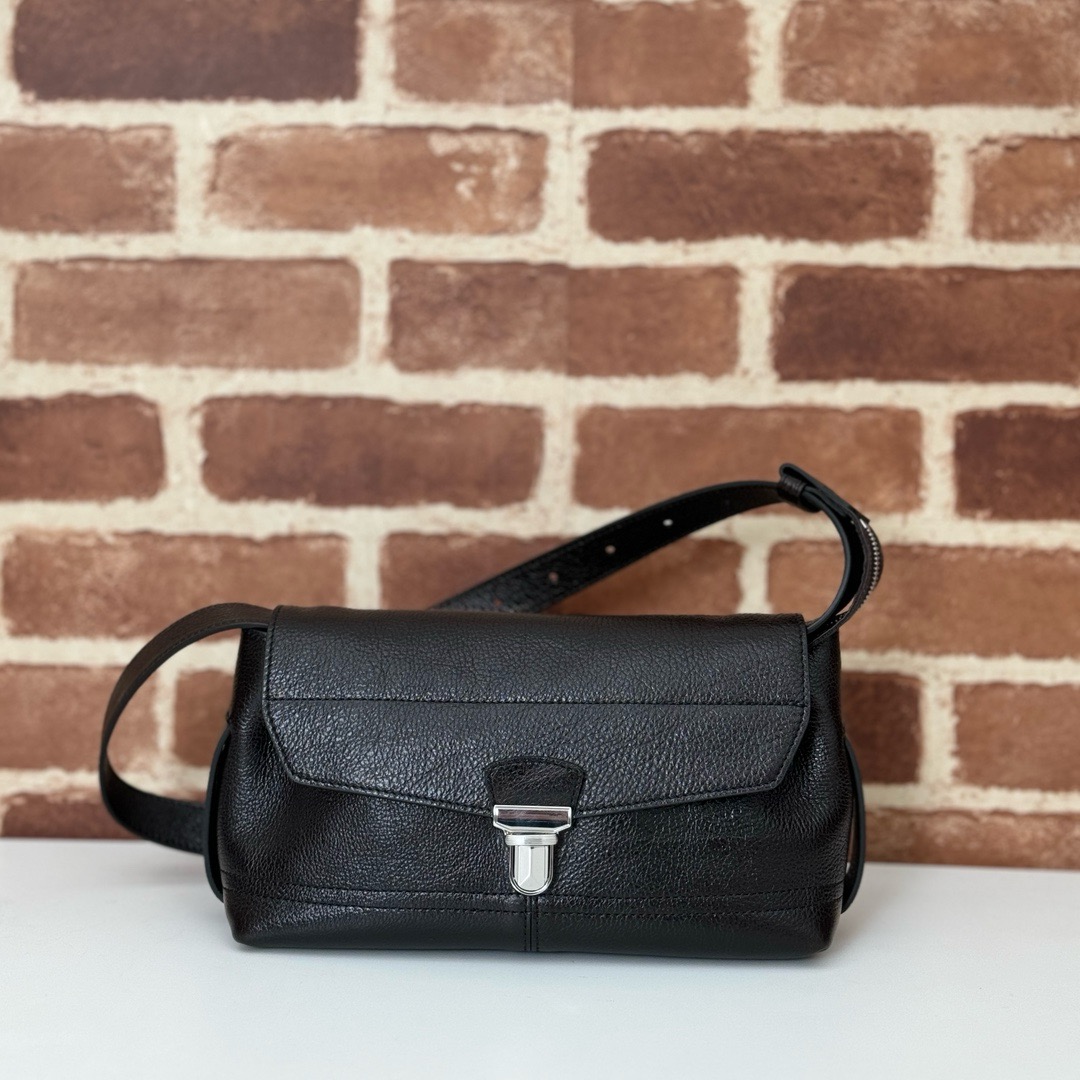 르메르 Lemaire Gear Bag Small BG0084