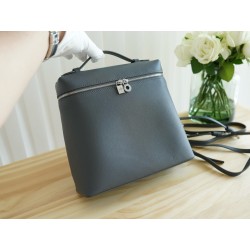 로로피아나 Loro Piana Extra Pocket backpack L23.5