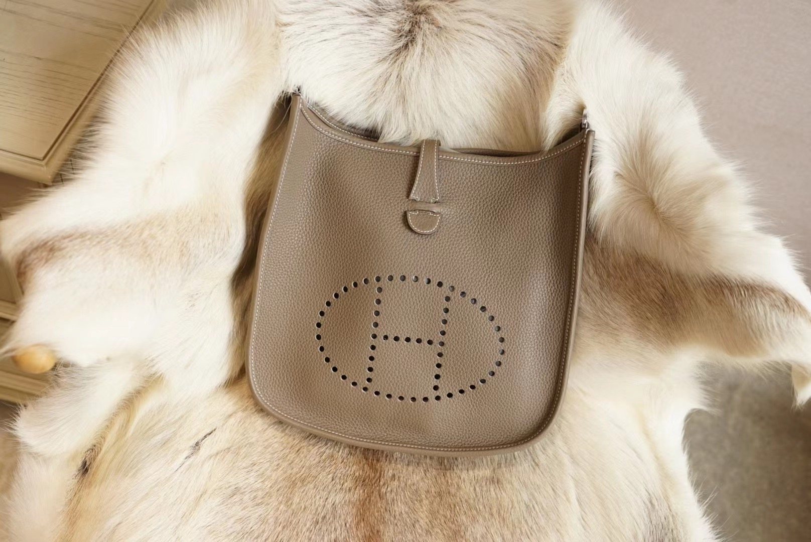 에르메스 Hermes Evelyne 29 Clemence