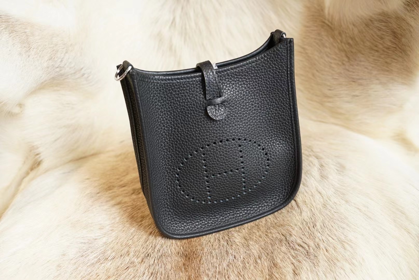 에르메스 Hermes Mini Evelyne Clemence