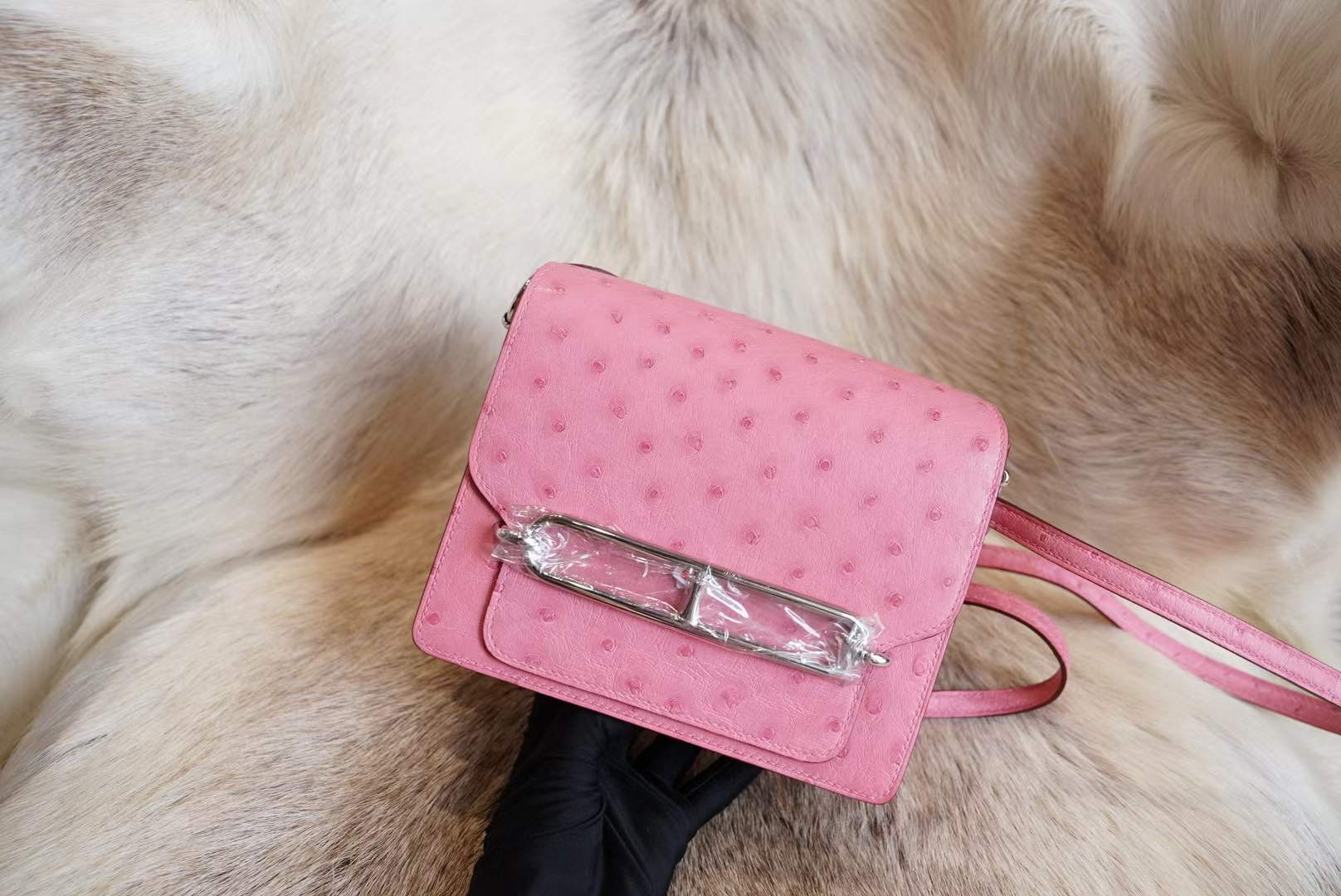 에르메스 Hermes Roulis