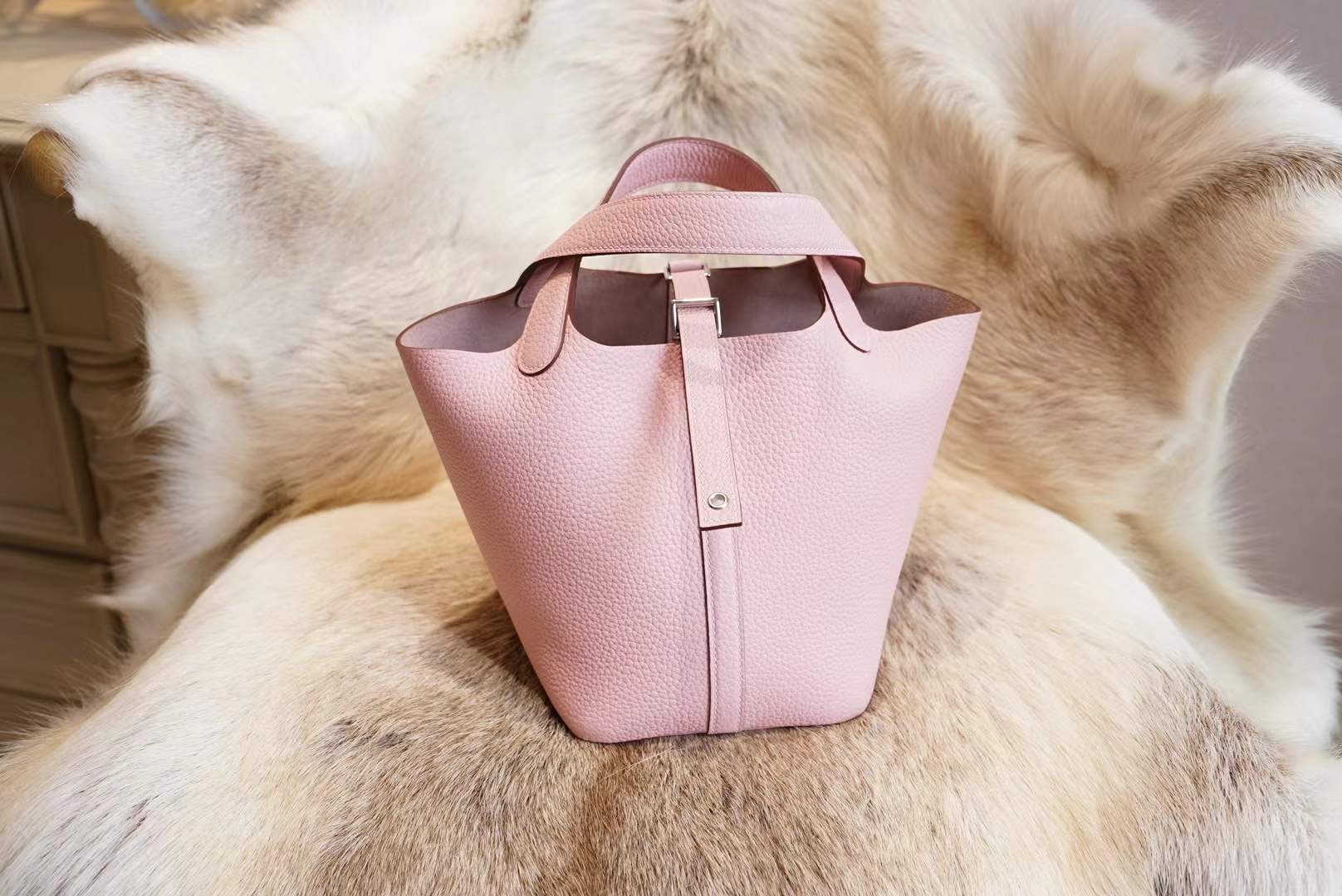 에르메스 Hermes Picotin Lock 18 clemence