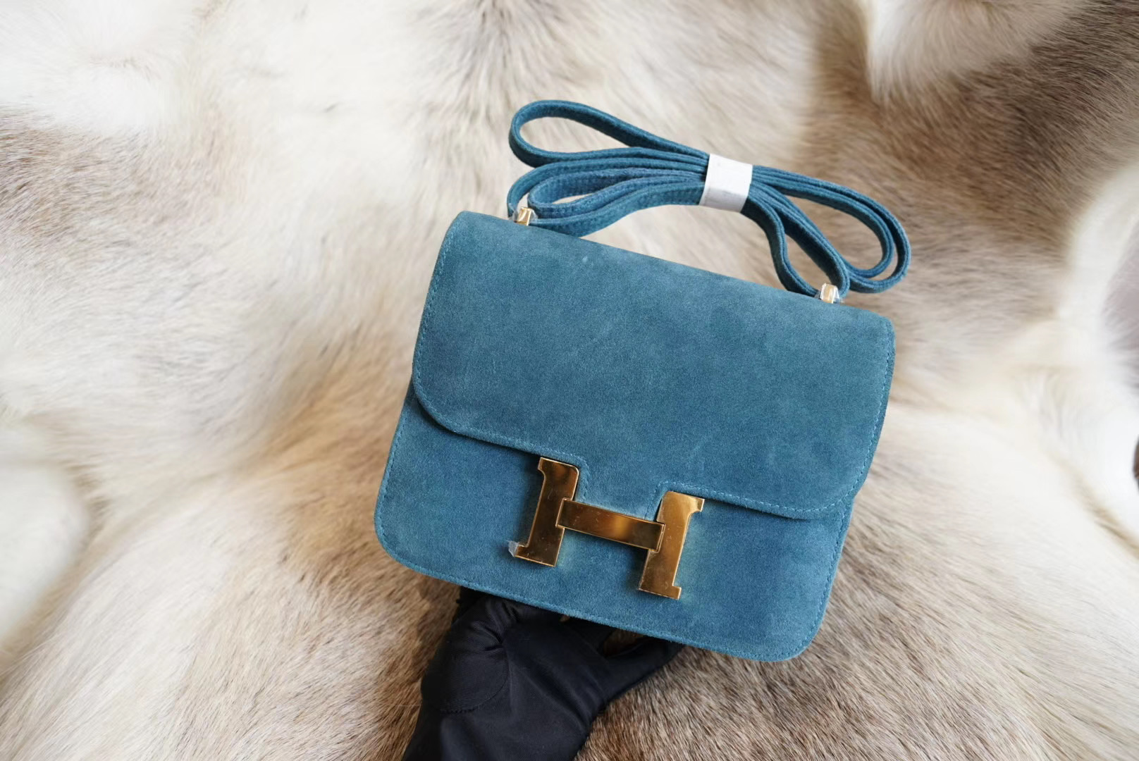 에르메스 Hermes Constance 19