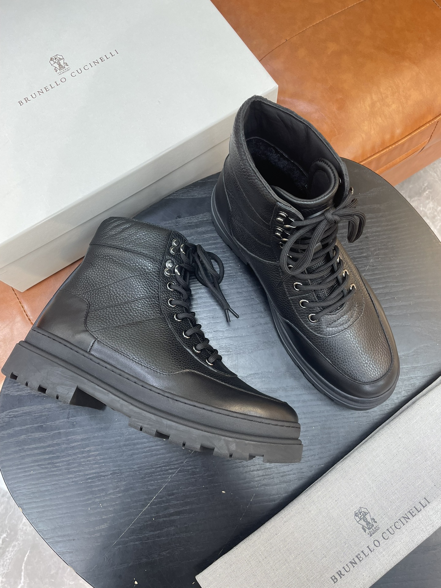 Brunello Cucinelli 스니커즈