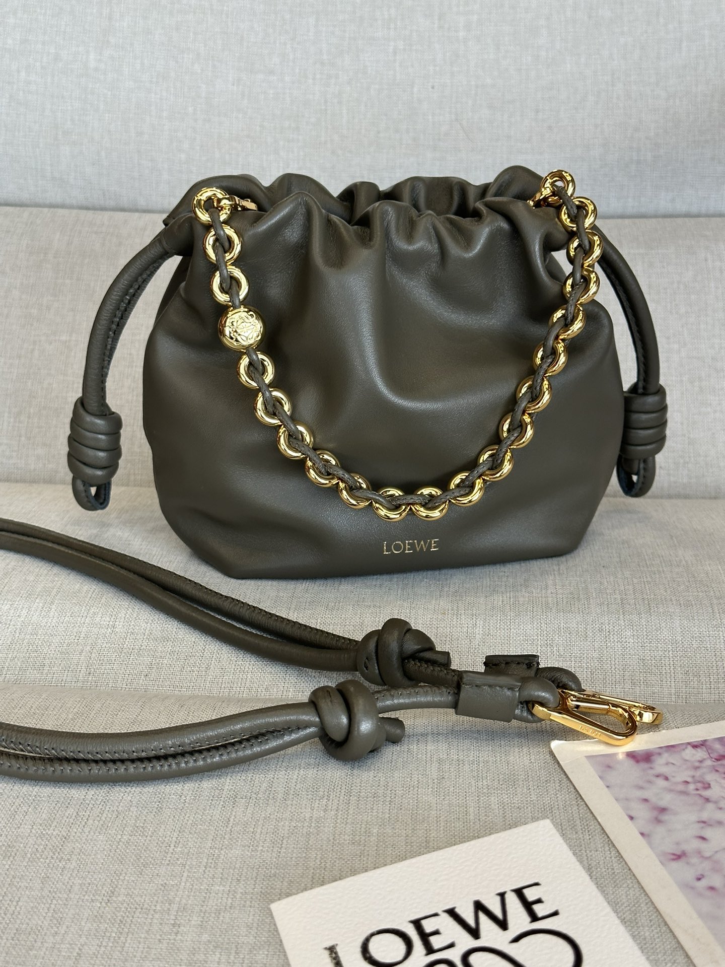 로에베 Loewe Flamenco 1773 클러치 23cm