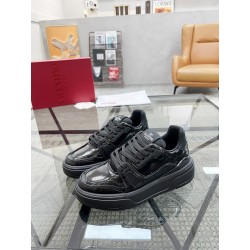 발렌티노 Valentino 스니커즈