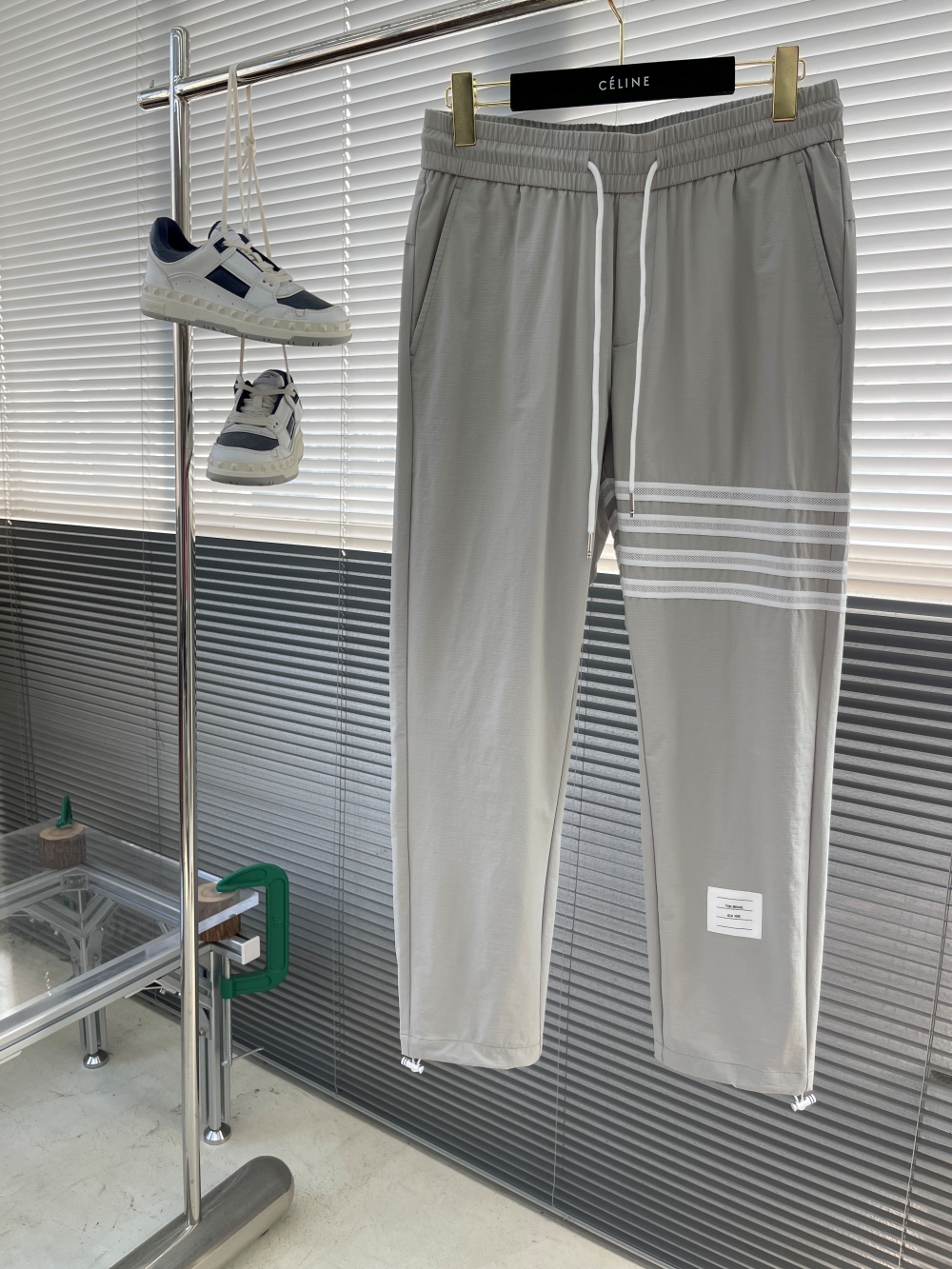 톰브라운 Thom Browne 바지