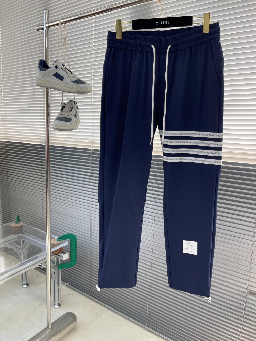 톰브라운 Thom Browne 바지