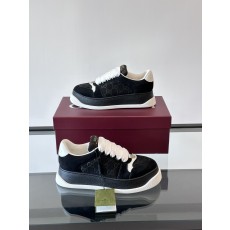 구찌 Gucci 스니커즈