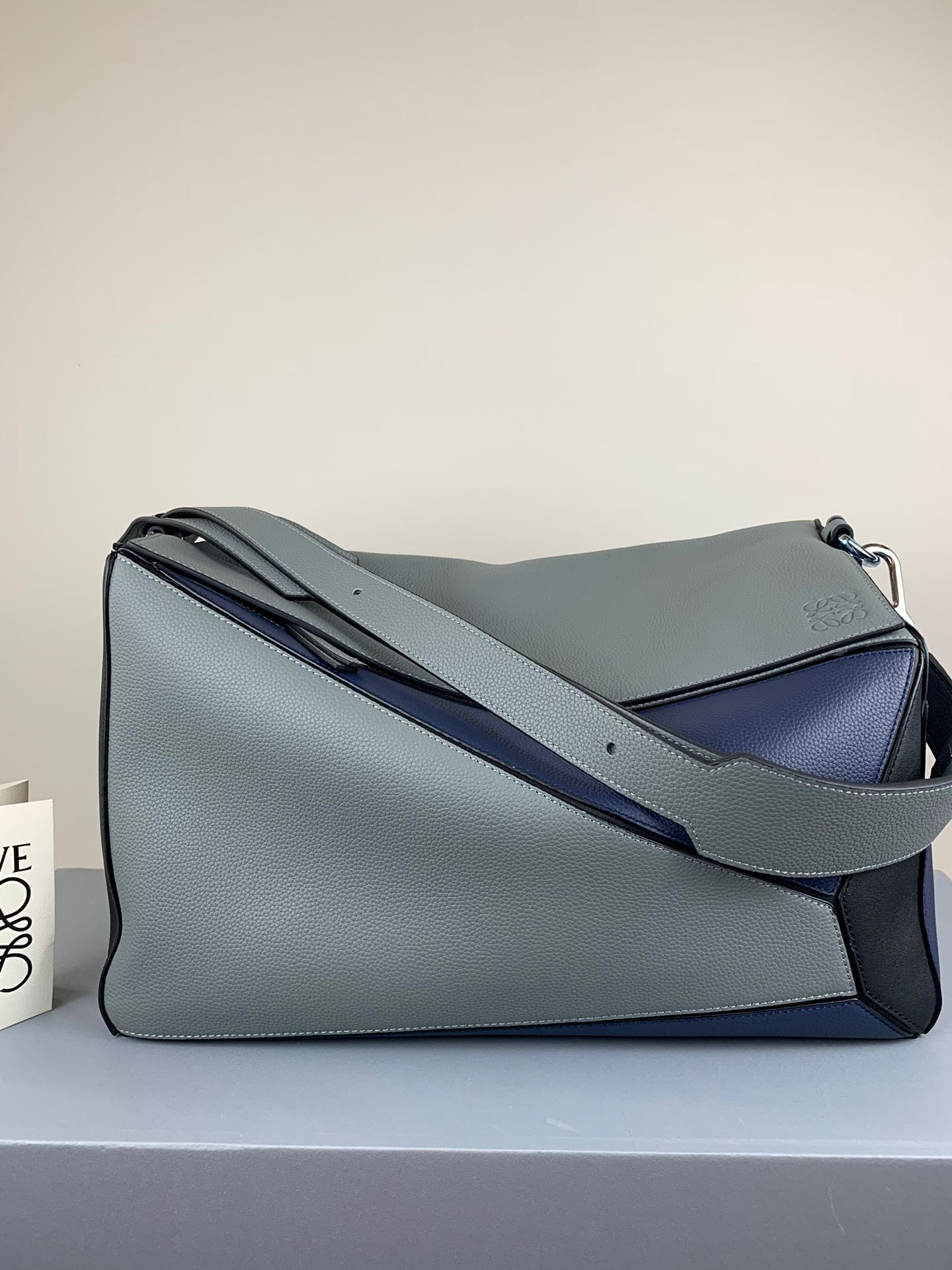 로에베 Loewe 3004 Puzzle Bag 38cm