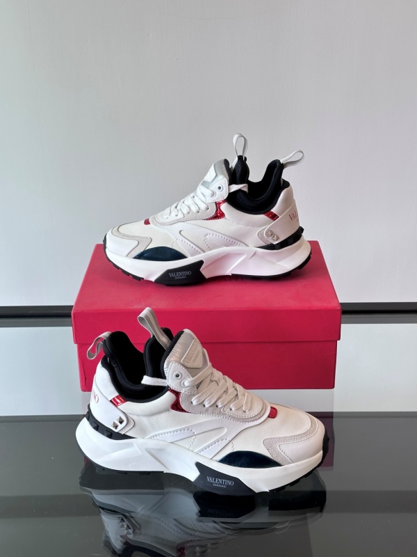 발렌티노 Valentino 스니커즈