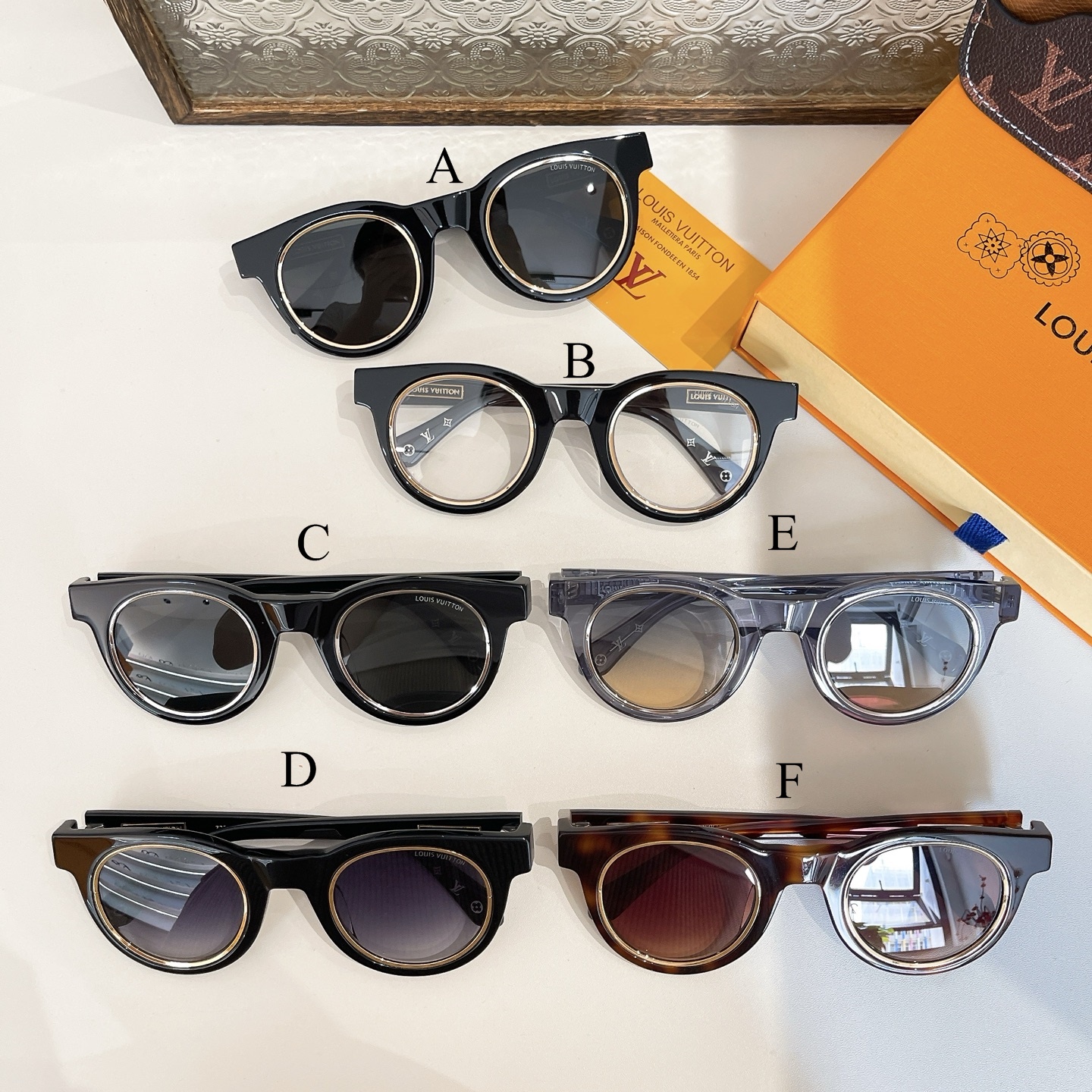 루이비통 Louis Vuitton Z2506U 50口27-145