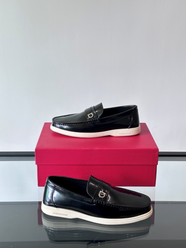 살바토레 페라가모 Salvatore Ferragamo 로퍼