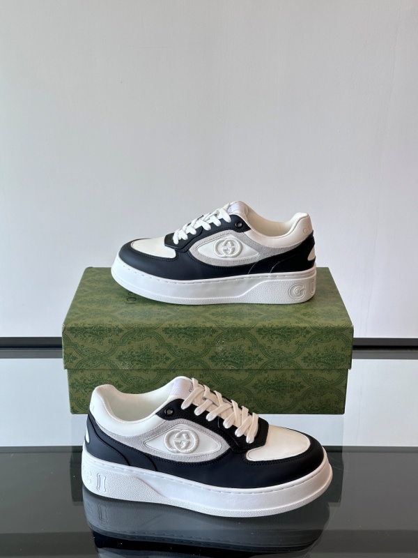 구찌 Gucci 스니커즈