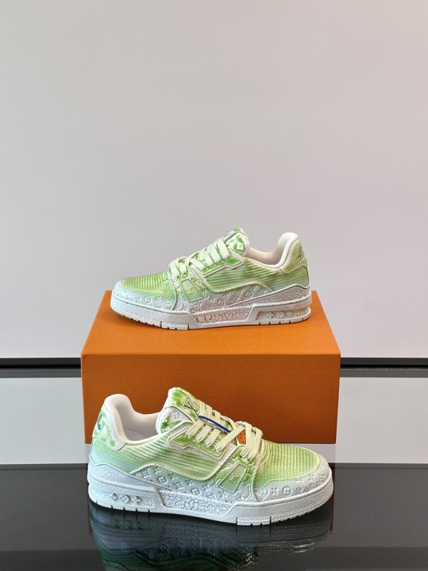 루이비통 LV TRAINER 스니커즈