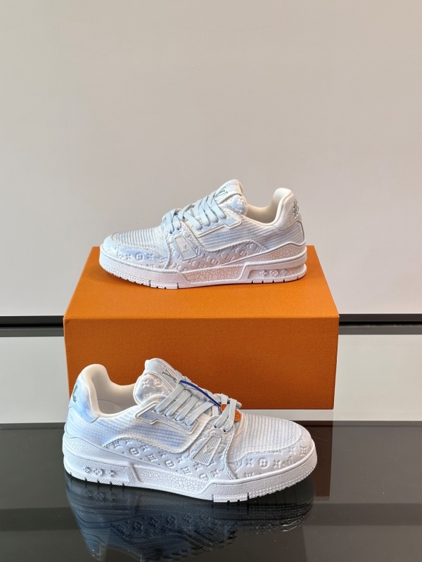 루이비통 LV TRAINER 스니커즈