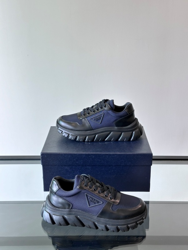프라다 Prada 스니커즈
