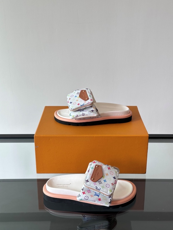 루이비통 Louis Vuitton 슬리퍼