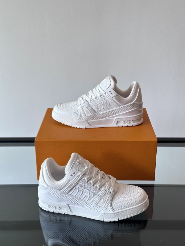 루이비통 LV TRAINER 스니커즈