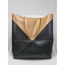로에베 Loewe 1761 Large Puzzle Fold Tote In Shiny Calfskin Black Warm Desert 42cm