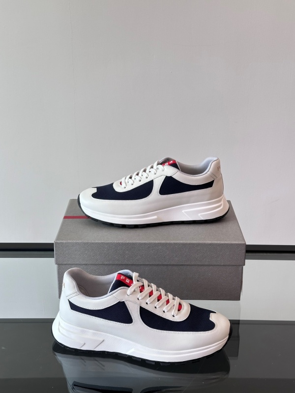 프라다 Prada 스니커즈