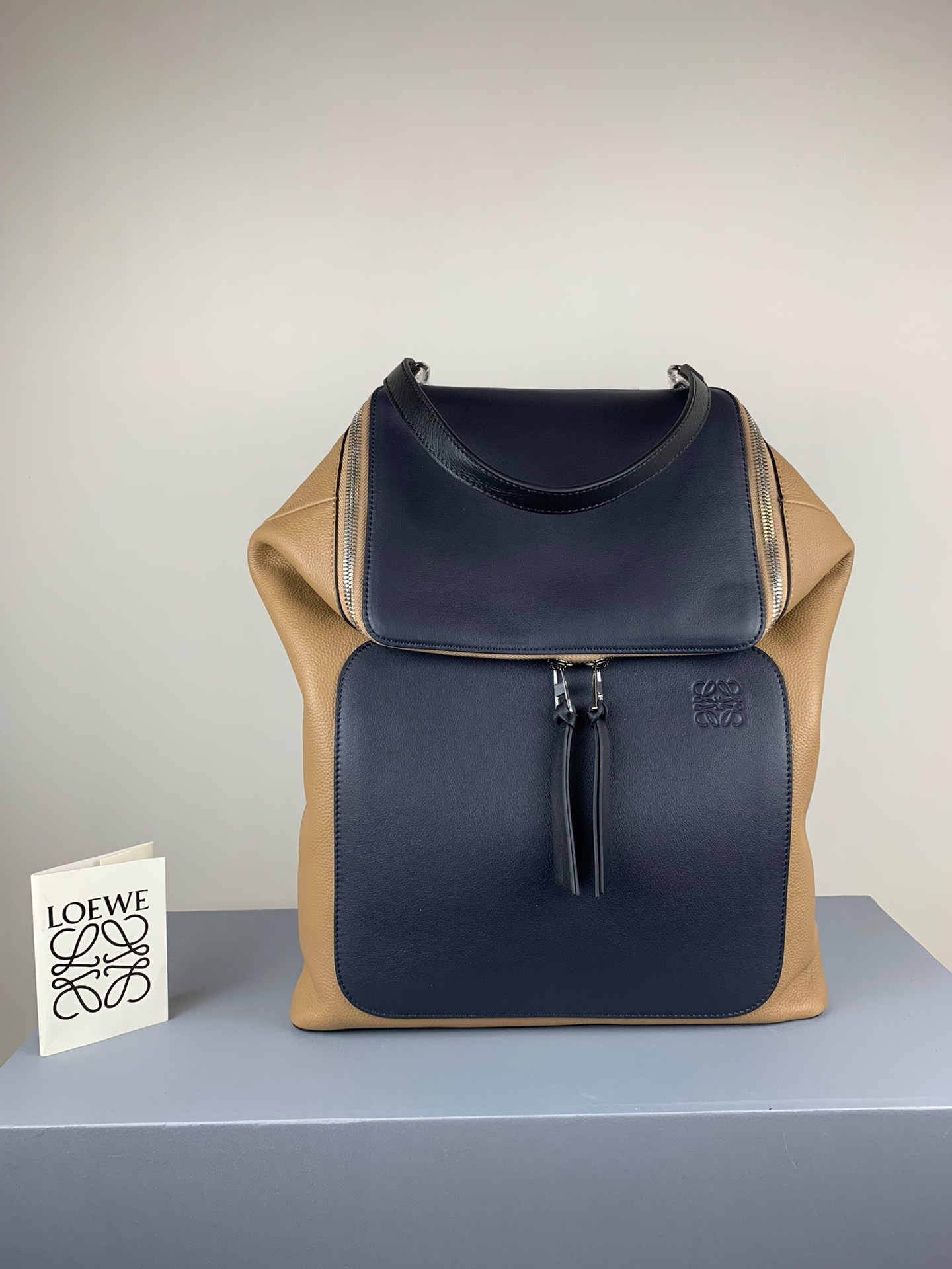 로에베 Loewe 325 Goya 백팩