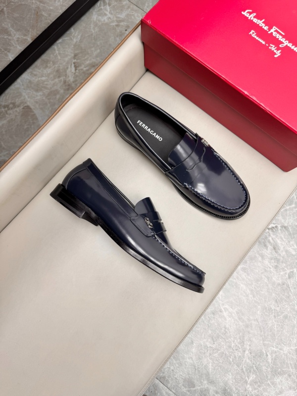 살바토레 페라가모 Salvatore Ferragamo 로퍼