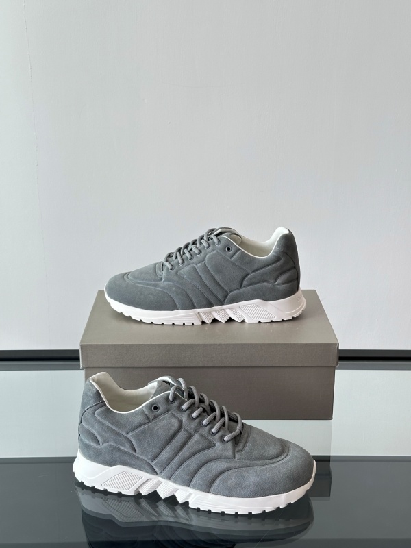 GIORGIO ARMANI 스니커즈