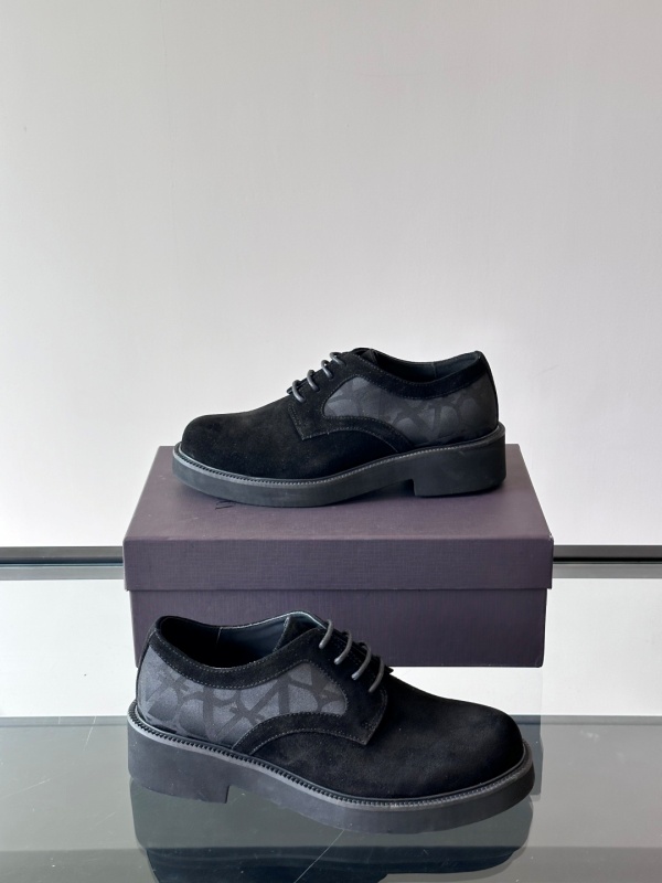 발렌티노 Valentino 스니커즈