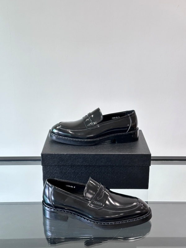 프라다 Prada 로퍼