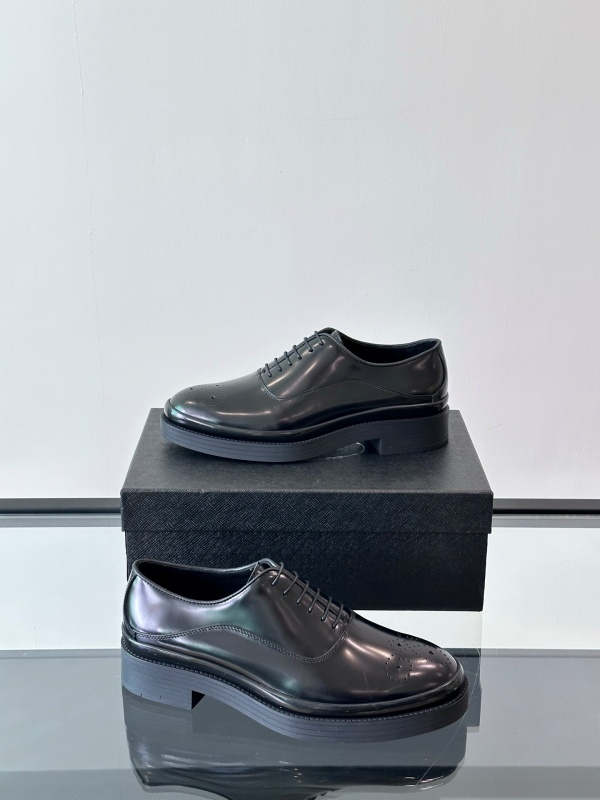 프라다 Prada 스니커즈